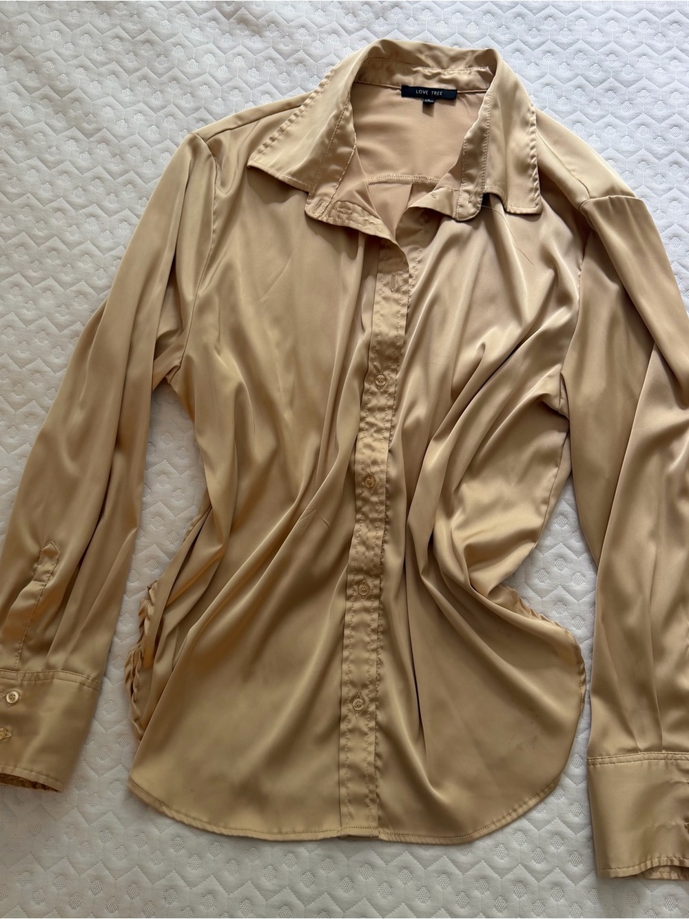 Love Tree Women’s Beige/Tan Satin-Look Long Sleeve Button Shirt